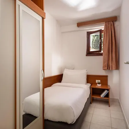 Maistra Select Rubin Pribjeći 3*